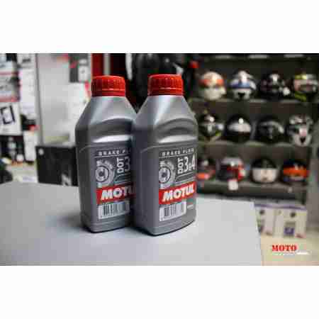 фото 4 Моторные масла и химия Тормозная жидкость Motul DOT 3&4 500 ml