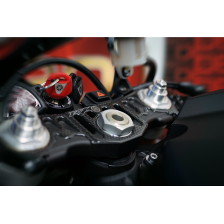 фото 2 Наклейки на мотоцикл-скутер Наклейка на траверси Print Yamaha R1 2012/2014 Carbon