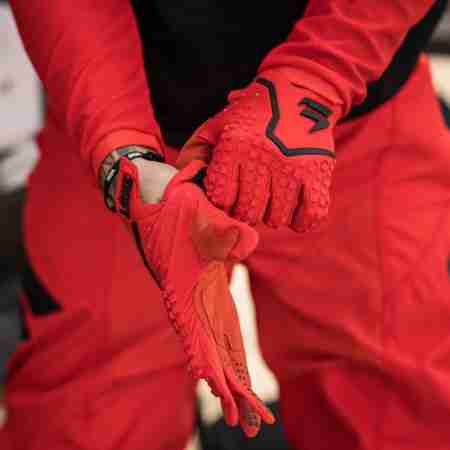 фото 6 Мотоперчатки Мотоперчатки SHIFT 3 Lack Pro Glove Red XL (11)
