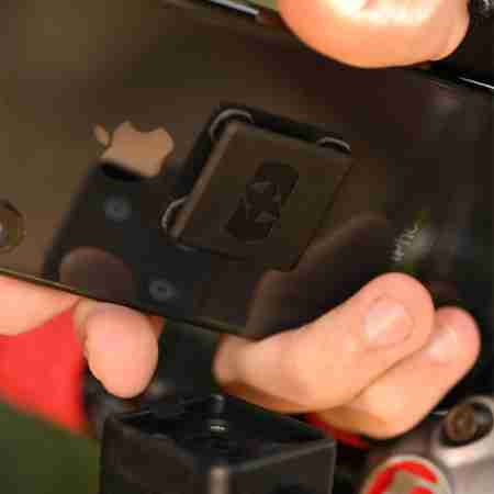 фото 2 Тримач телефону, планшета на мотоцикл Тримач для смартфону Oxford CLIQR  2x Spare Device Adaptors for Phone Mounts