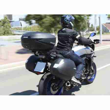 фото 2 Мотокофри, сумки для мотоциклів Кофр центральный Shad SH58X Carbon Black