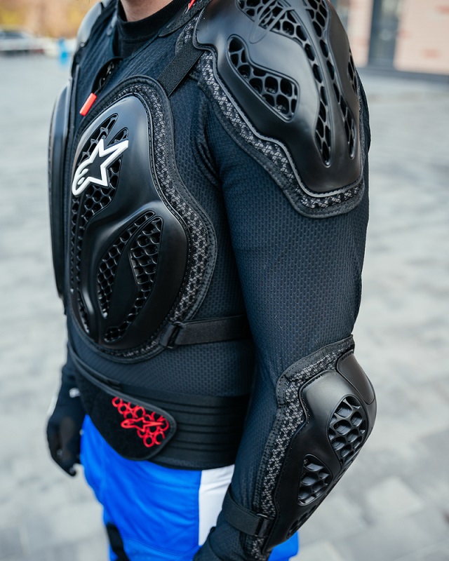 Моточерепаха Alpinestars Bionic Action Black-Red XL